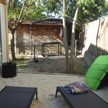 Jardin, Plage Et Tranquilite